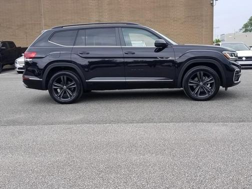 2021 Volkswagen Atlas 3.6 V6 SE w/ Technology R-Line