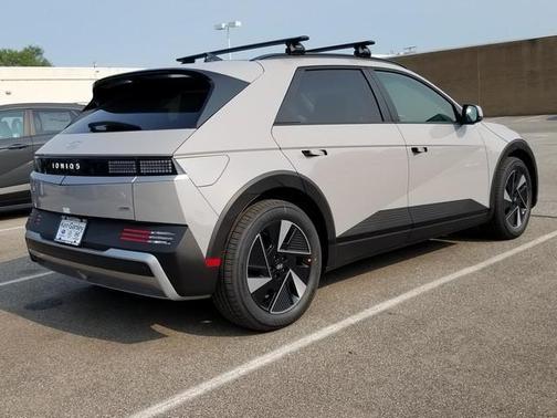 2025 Hyundai IONIQ 5 SEL