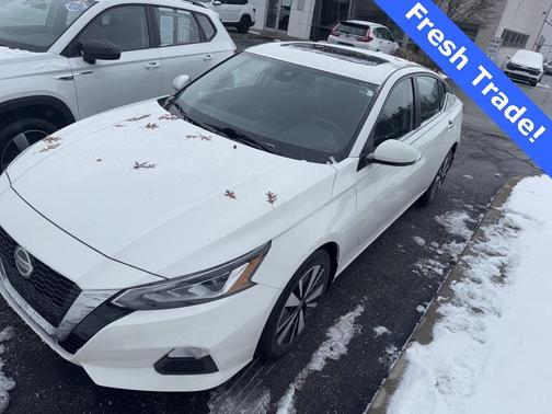 2021 Nissan Altima 2.5 SV