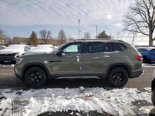 2026 Volkswagen Atlas PEAK EDITION