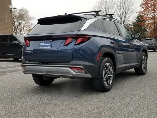 2025 Hyundai TUCSON SEL