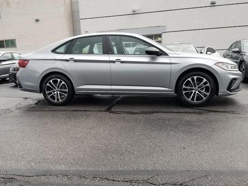 2025 Volkswagen Jetta 1.5T Sport