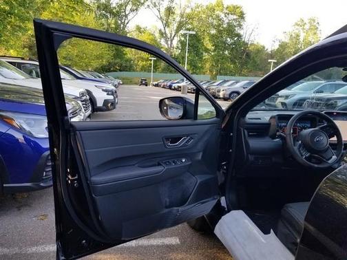 Crystal Black Silica 2026 Subaru Outback Touring XT