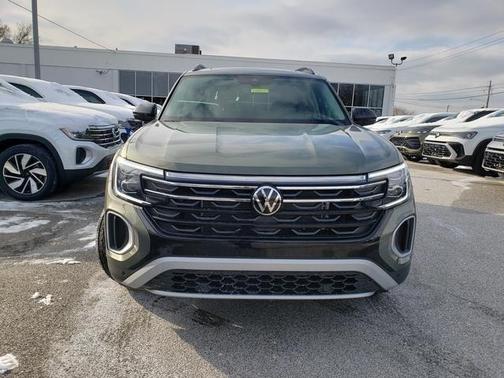 2026 Volkswagen Atlas PEAK EDITION