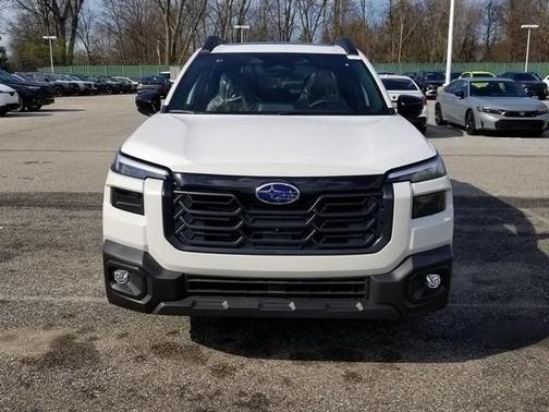 Crystal White Pearl 2026 Subaru Outback Touring XT