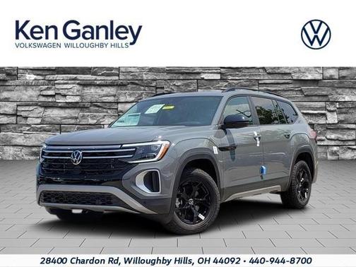 2025 Volkswagen Atlas 2.0T Peak Edition