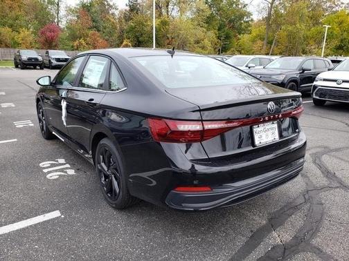2026 Volkswagen Jetta 1.5T SE