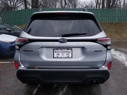 2025 Subaru Forester Hybrid Premium