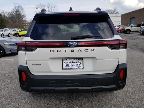 Crystal White Pearl 2026 Subaru Outback Touring XT