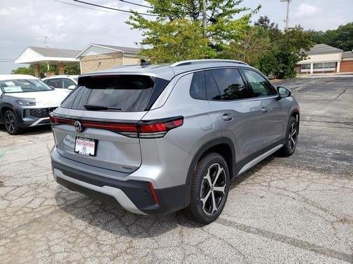 2025 Volkswagen Tiguan 2.0T SE