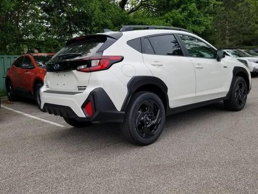 Crystal White Pearl 2026 Subaru Crosstrek Sport