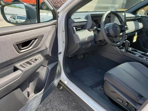 Crystal White Pearl 2026 Subaru Outback Premium