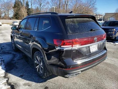 2025 Volkswagen Atlas 2.0T SE