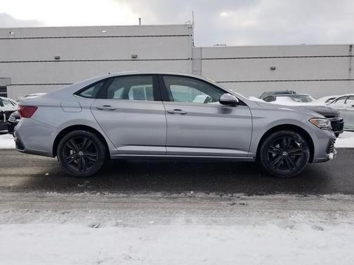 2022 Volkswagen Jetta 1.5T SE