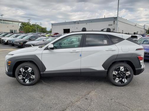2025 Hyundai KONA SEL Convenience