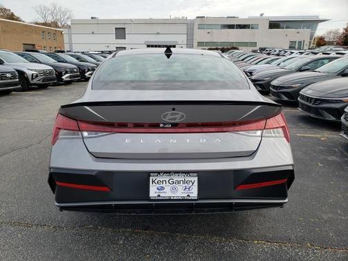 2026 Hyundai ELANTRA SEL