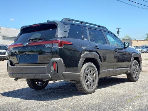 Crystal Black Silica 2026 Subaru Outback Premium