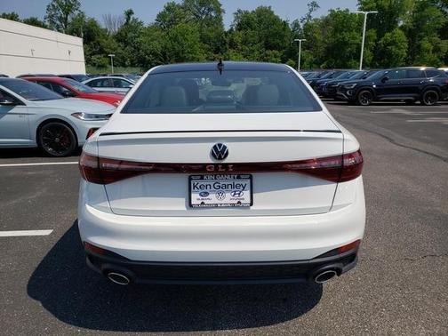 2025 Volkswagen Jetta GLI 2.0T Autobahn