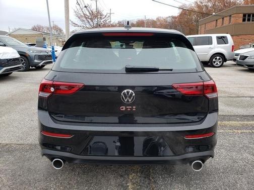 2026 Volkswagen Golf GTI AUTOBAHN