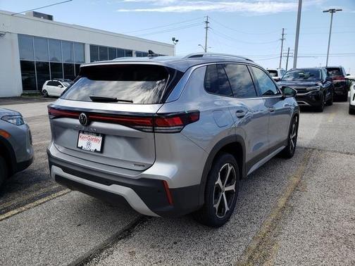 2025 Volkswagen Tiguan 2.0T SE