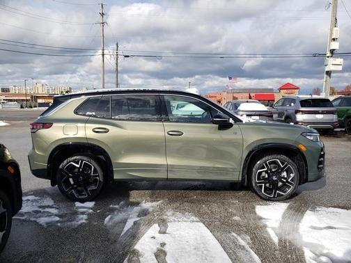 2026 Volkswagen Tiguan 2.0T SEL R-Line