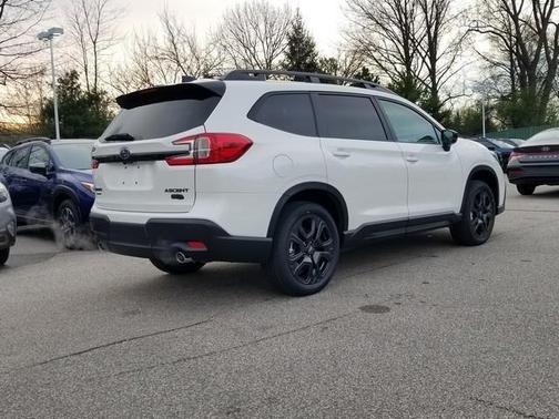 Crystal White Pearl 2026 Subaru Ascent Onyx Edition Touring