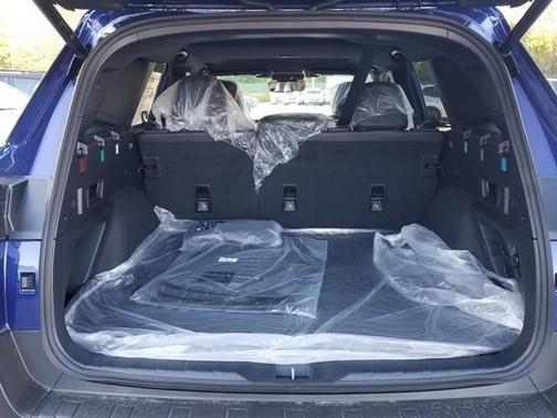 Sapphire Blue Pearl 2026 Subaru Outback Premium