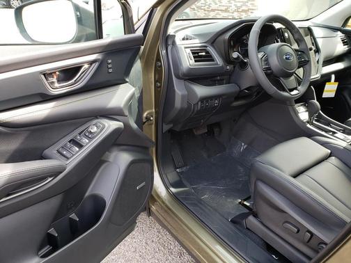 Autumn Green 2026 Subaru Ascent Onyx Edition Touring