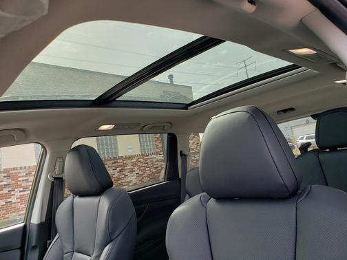 Autumn Green 2026 Subaru Ascent Onyx Edition Touring