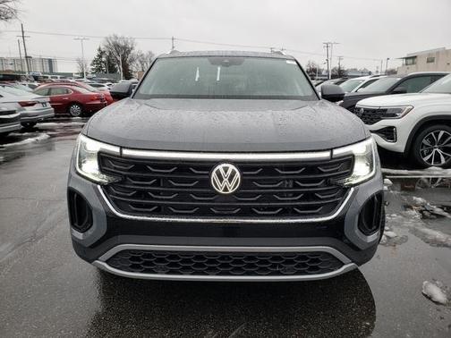 2026 Volkswagen Atlas Cross Sport 2.0T SEL