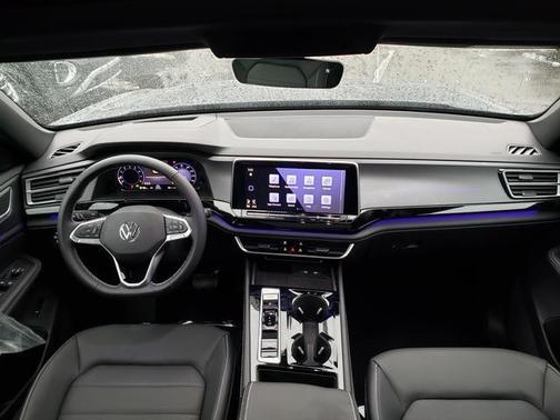 2026 Volkswagen Atlas Cross Sport 2.0T SEL