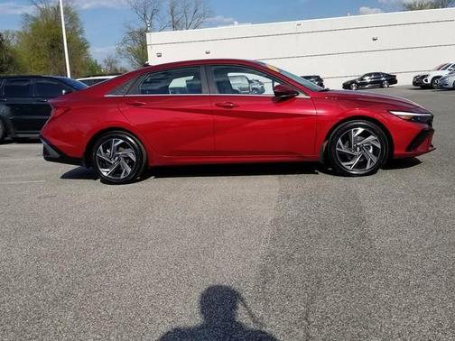 2024 Hyundai ELANTRA HEV Limited