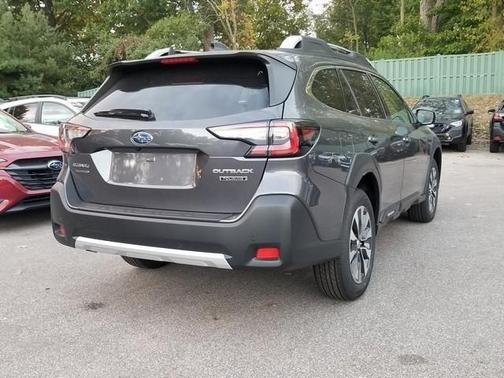 2025 Subaru Outback Touring
