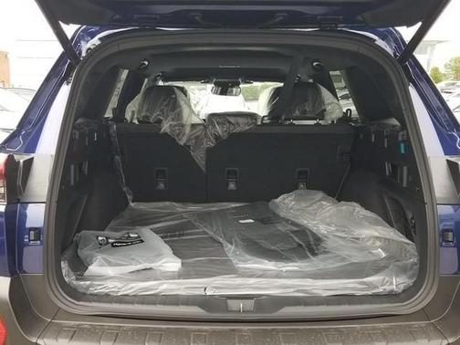 Sapphire Blue Pearl 2026 Subaru Outback Premium