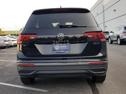 2023 Volkswagen Tiguan 2.0T SE