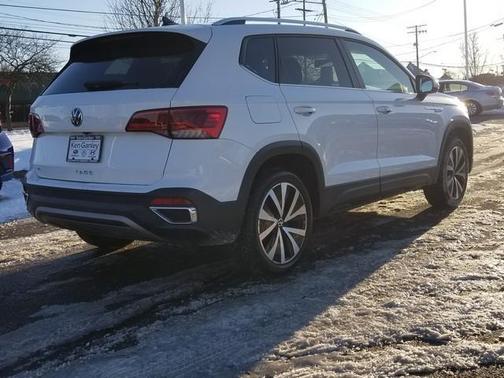 2022 Volkswagen Taos 1.5T SE