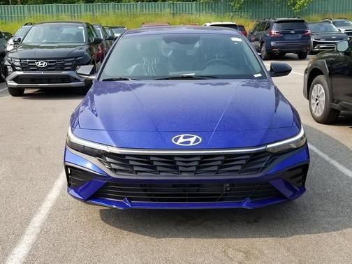 2025 Hyundai ELANTRA HEV SEL Sport