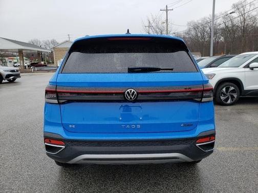 2025 Volkswagen Taos 1.5T SE
