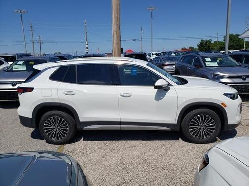 2025 Volkswagen Tiguan 2.0T S