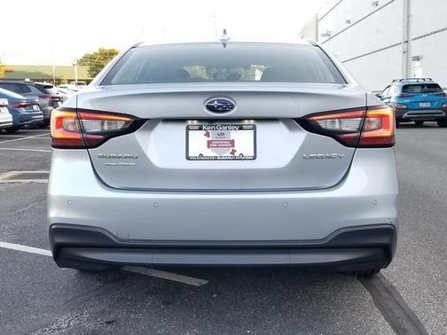 2020 Subaru Legacy 