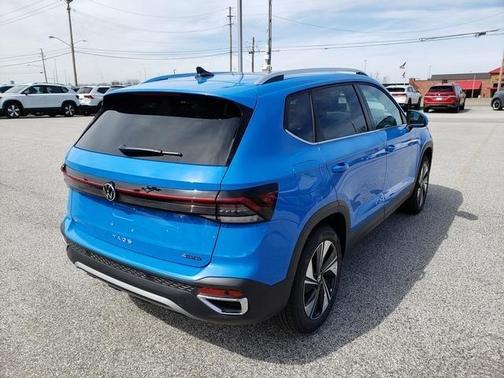 2025 Volkswagen Taos 1.5T SE