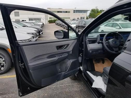 Crystal Black Silica 2026 Subaru Outback Premium