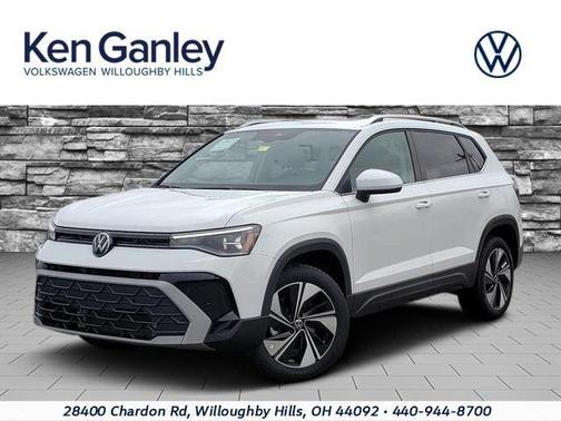 2025 Volkswagen Taos 1.5T SE