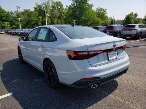 2025 Volkswagen Jetta GLI 2.0T Autobahn