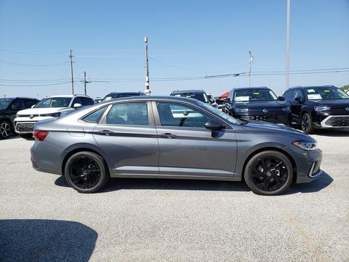 2025 Volkswagen Jetta 1.5T SE