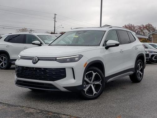 2026 Volkswagen Tiguan 2.0T SE