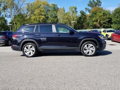 2023 Volkswagen Atlas 2.0T SE