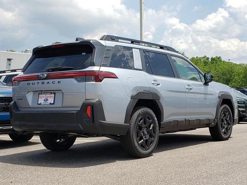 Ice Silver 2026 Subaru Outback Limited