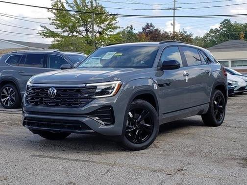 2026 Volkswagen Atlas Cross Sport 2.0T SEL R-Line Black