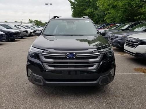 Crystal Black Silica 2026 Subaru Forester Limited